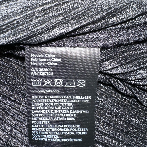 H&M dress - Picture 4 of 9